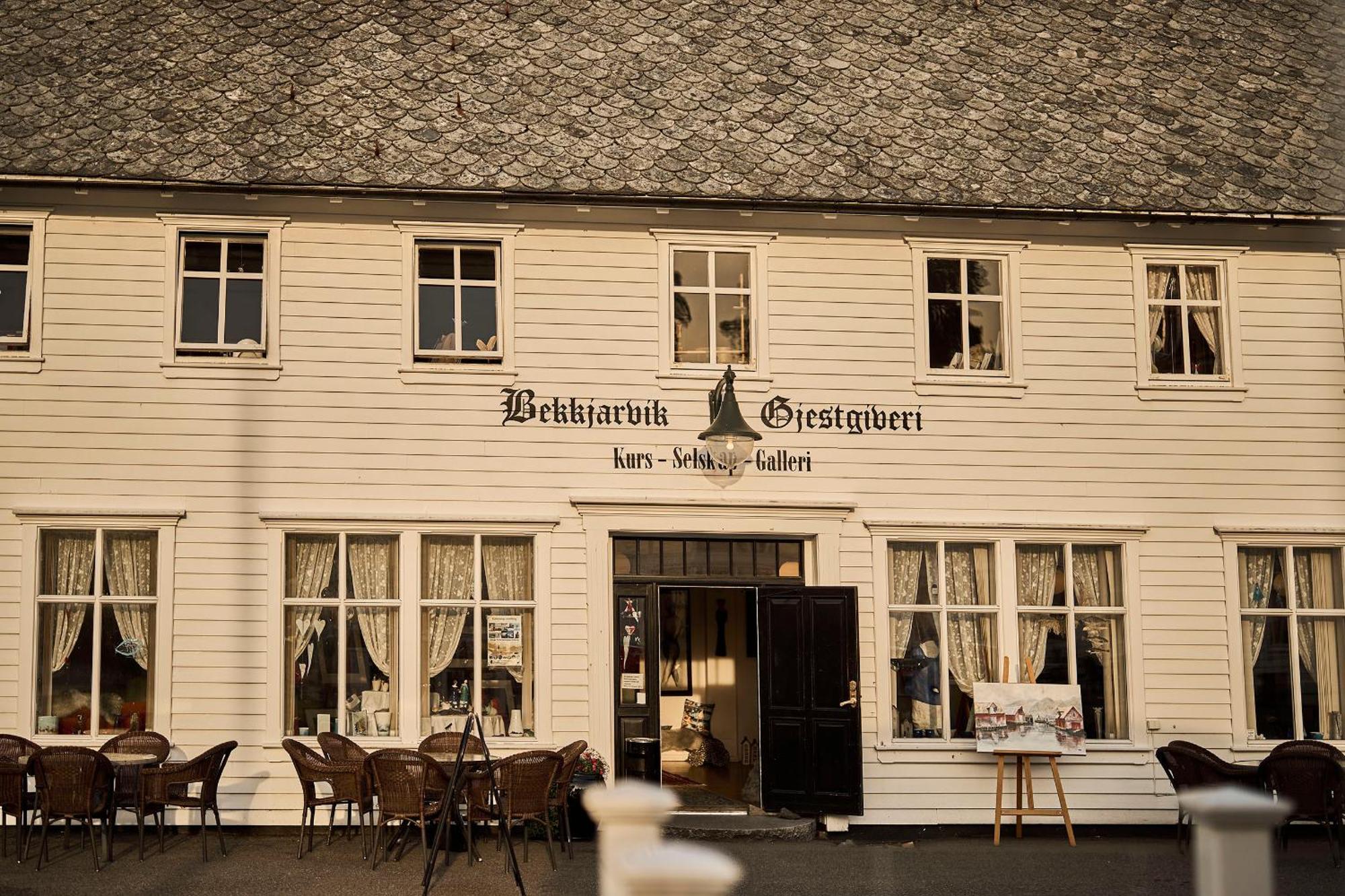 Bekkjarvik Gjestgiveri エクステリア 写真